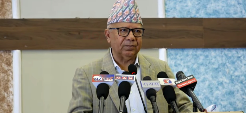 झलनाथलाई माधवको जवाफ- एमाले फुटाएर जायज गरेका छौँ, नत्र हाम्रो विजोक हुन्थ्यो