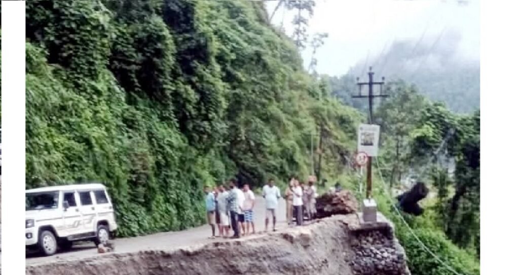 15 अगस्तदेखि एनएच-10 मा यातायात सुचारुबारे आशङ्का