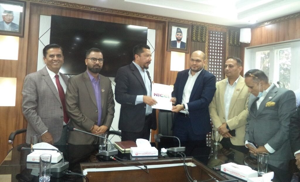 नेपाल–भारत उद्योग वाणिज्य संघका पदाधिकारीहरूले भेट ऊर्जामन्त्री श्रेष्ठ