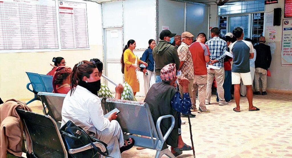 भोजपुरमा भाइरल ज्वरोका बिरामीको चाप