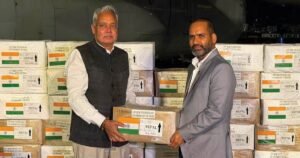 बाढीपीडितका लागि भारतले दियो १० टन राहत सामग्री