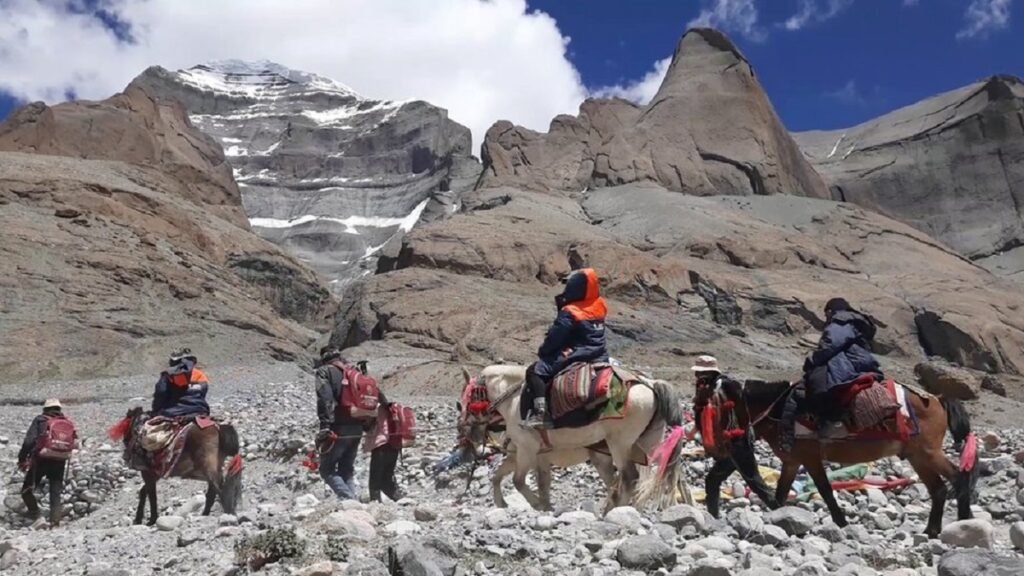 भोटेकोशी बाढीपछि चार हजार भारतीय तीर्थयात्रीले गरे यात्रा रद्द