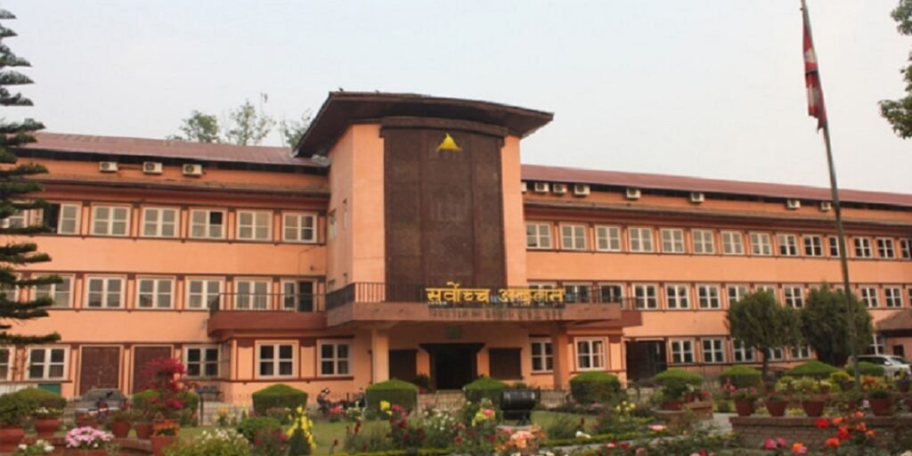 सर्वोच्चमा सिफारिस चारजना न्यायाधीशविरुद्ध उजुरी मागियो